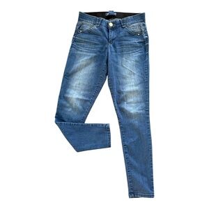 Democracy Women’s Skinny Stretch Jeans